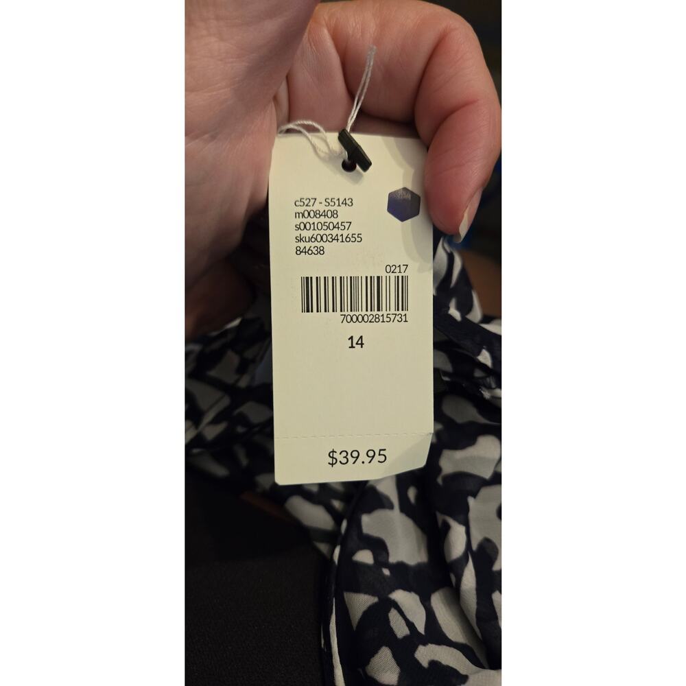 Vacay Ready Tiered Sheer Lane Bryant SZ 14 blue white tank Nautical Vibes Beachy - Picture 5 of 5